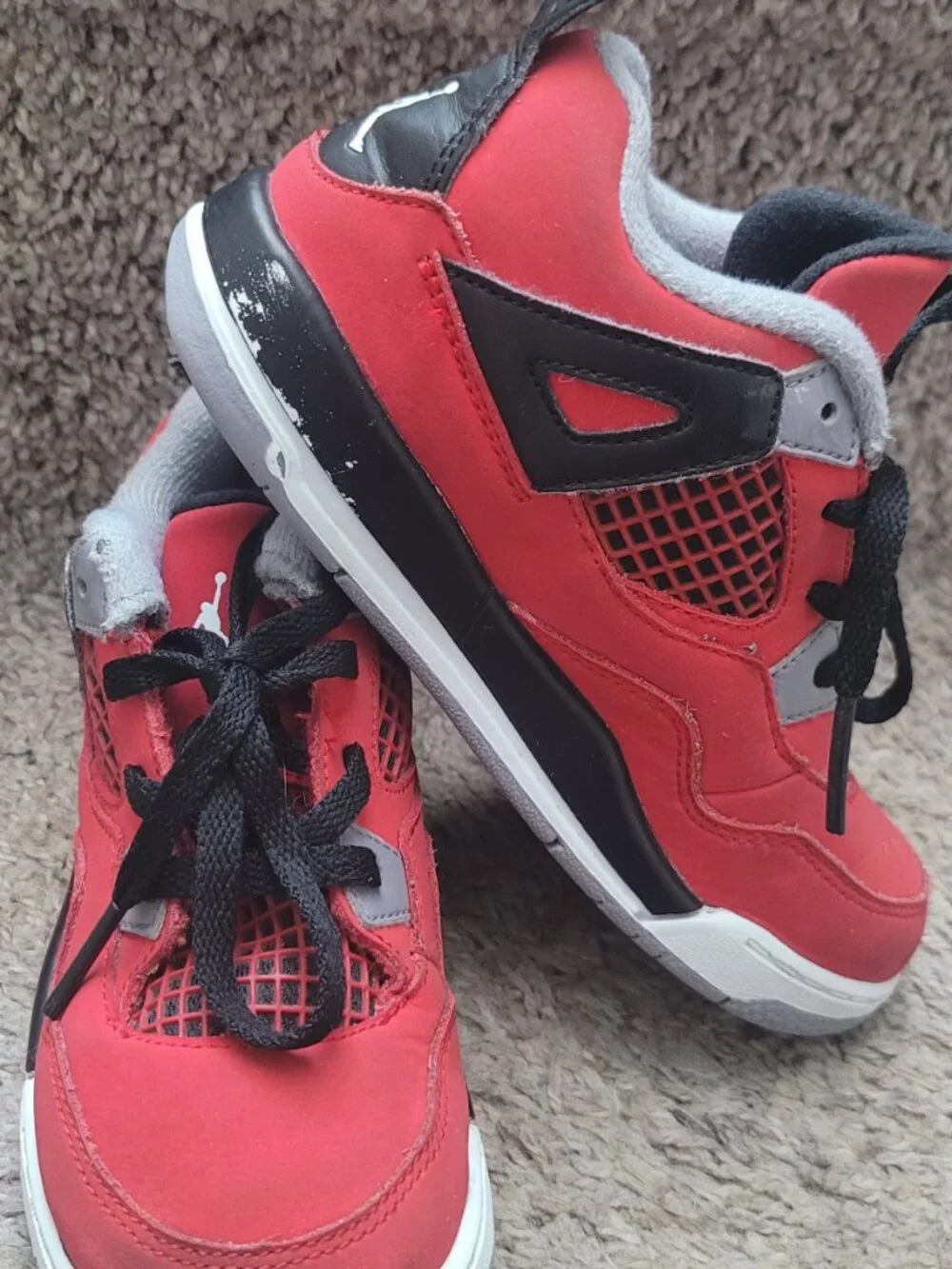 Jordan 4 Toro Bravo